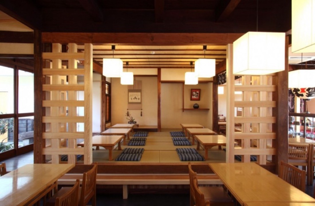 八雲本店 1