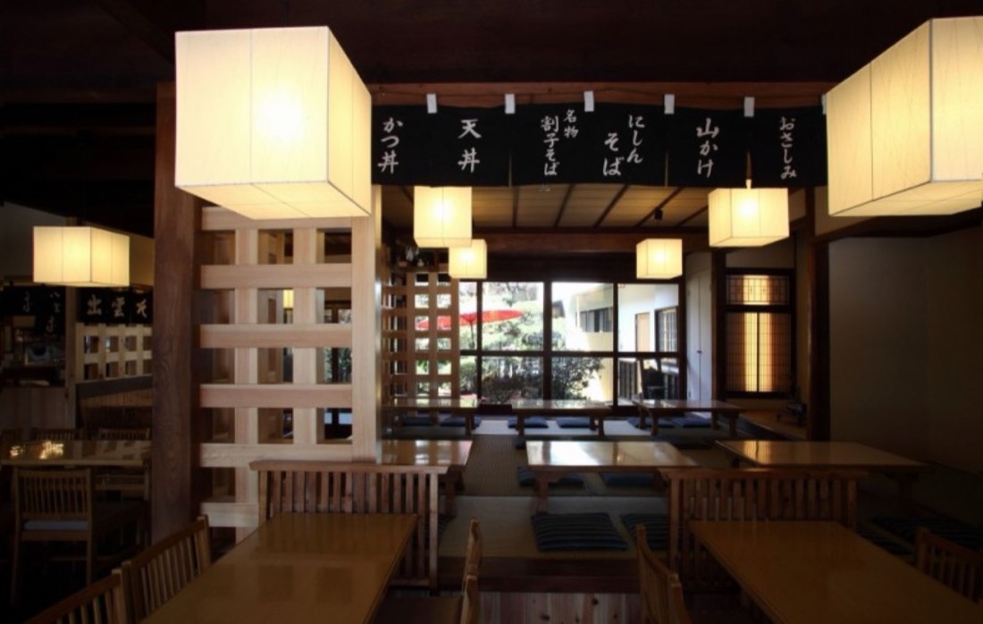 八雲本店 3