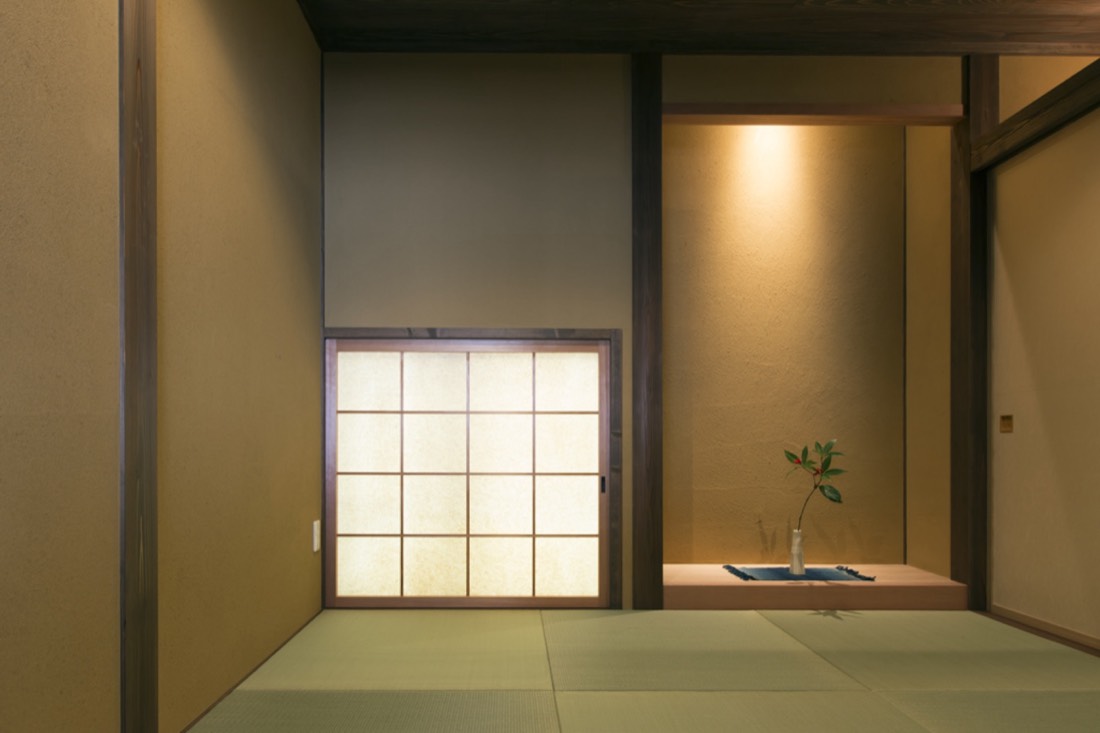 方形屋根の家 5