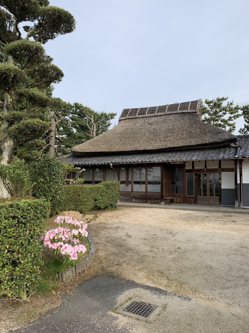 灘分民家の葺替 1